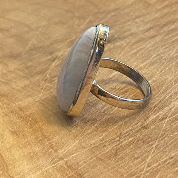 Large Lacey Agate sterling silver ring - Picture 8 of 8